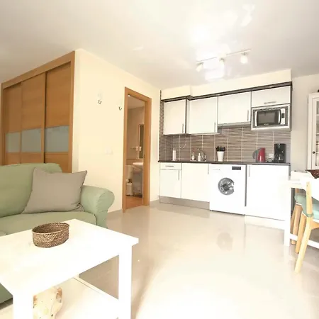 Apartman Book Jet - Hibiscus Front