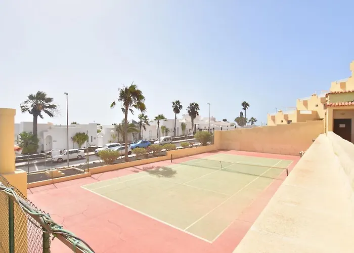 Book Jet - Hibiscus Front